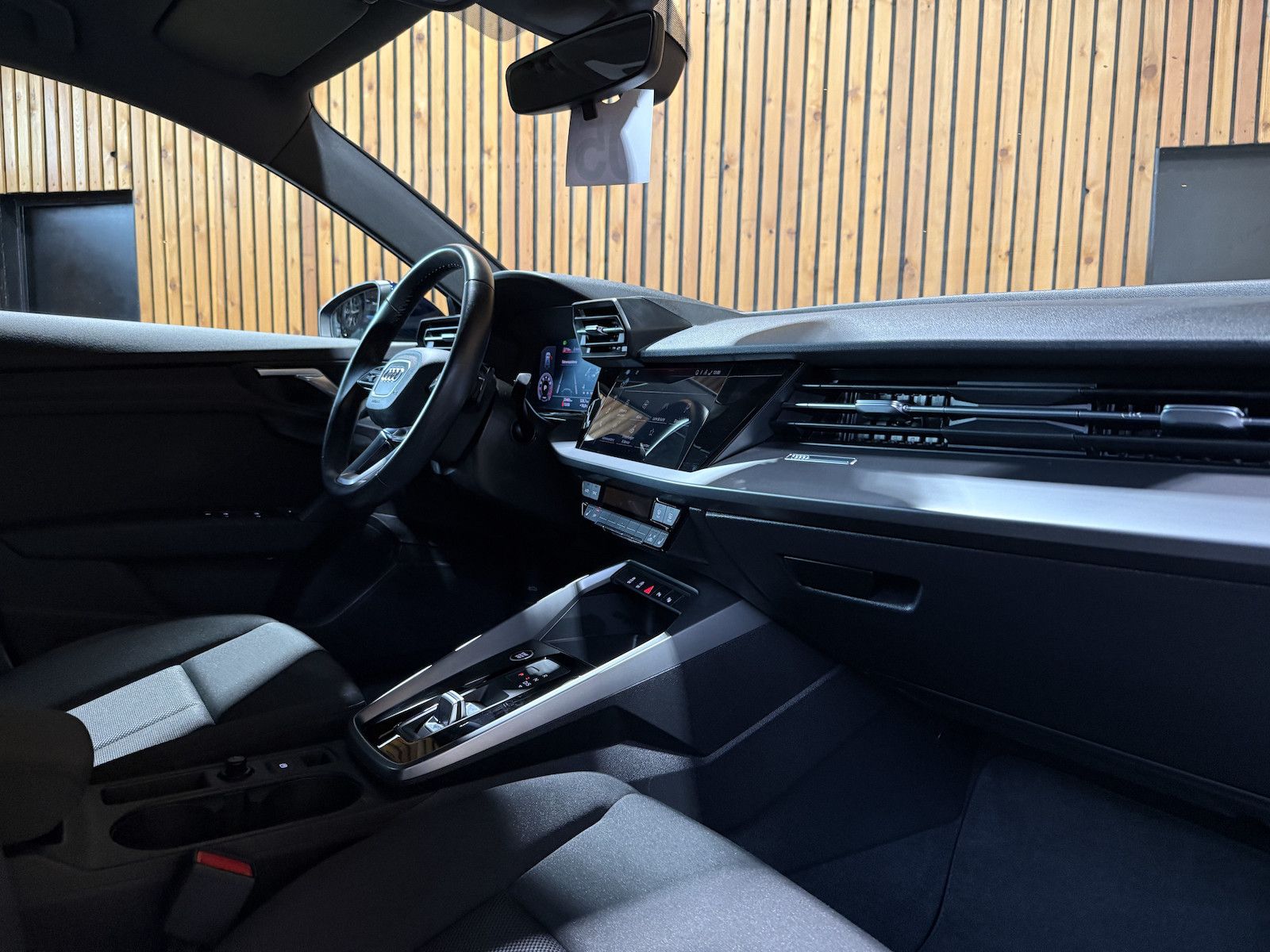 Audi A3 Sportback advanced TFSI *Navi*LED*Kam*Virtual