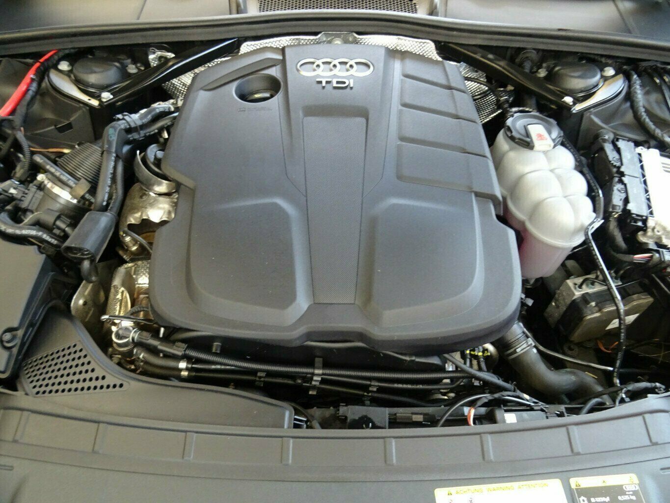 Audi A5 40 TDI Quattro Cabrio S-Line Sport,Autom,Lede