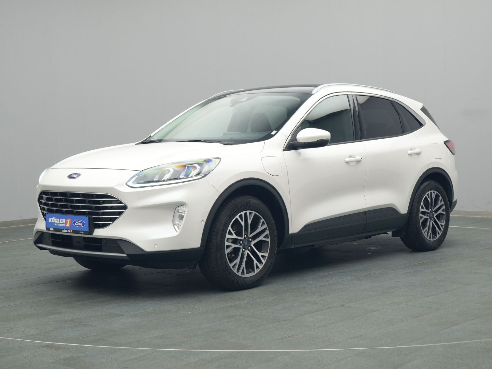 Ford Kuga Titanium X 225PS Plug-in-Hybrid Aut. - Samsaru's Car Outlet