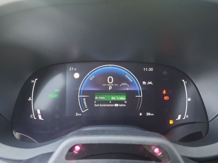Toyota Yaris Cross Hybrid  1.5 VVT-i Teamplayer, Safety