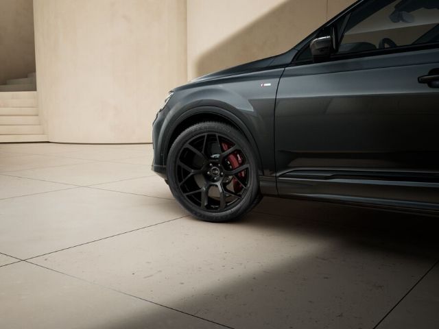 Audi Q7 SUV S line Business TFSI e AHK B&O PANO
