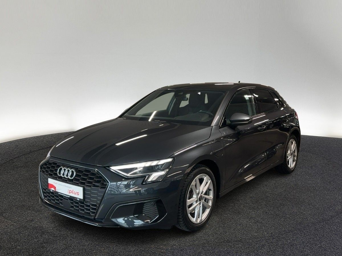 Audi A3 Sportback 40 TFSI e advanced S tronic LED Nav