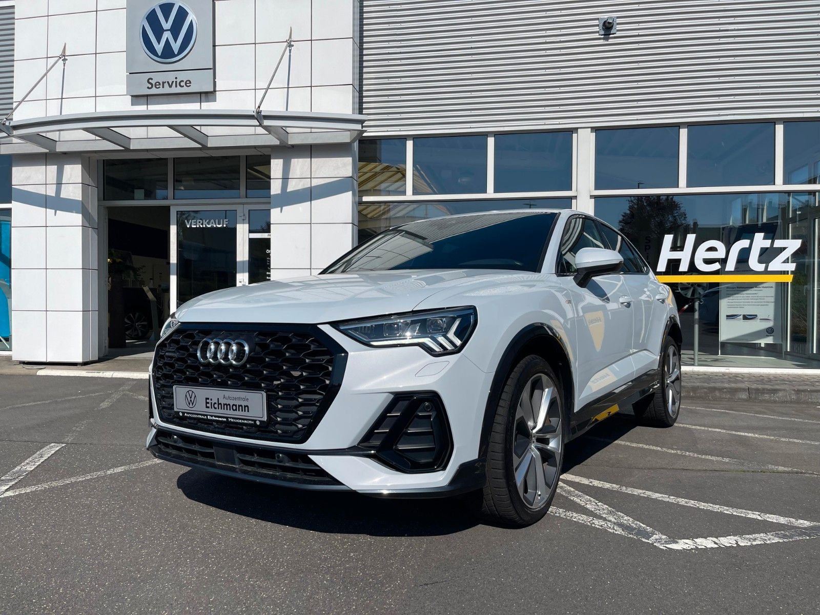 Audi Q3 Sportback 45 TFSI quattro S line - Samsaru's Car Outlet