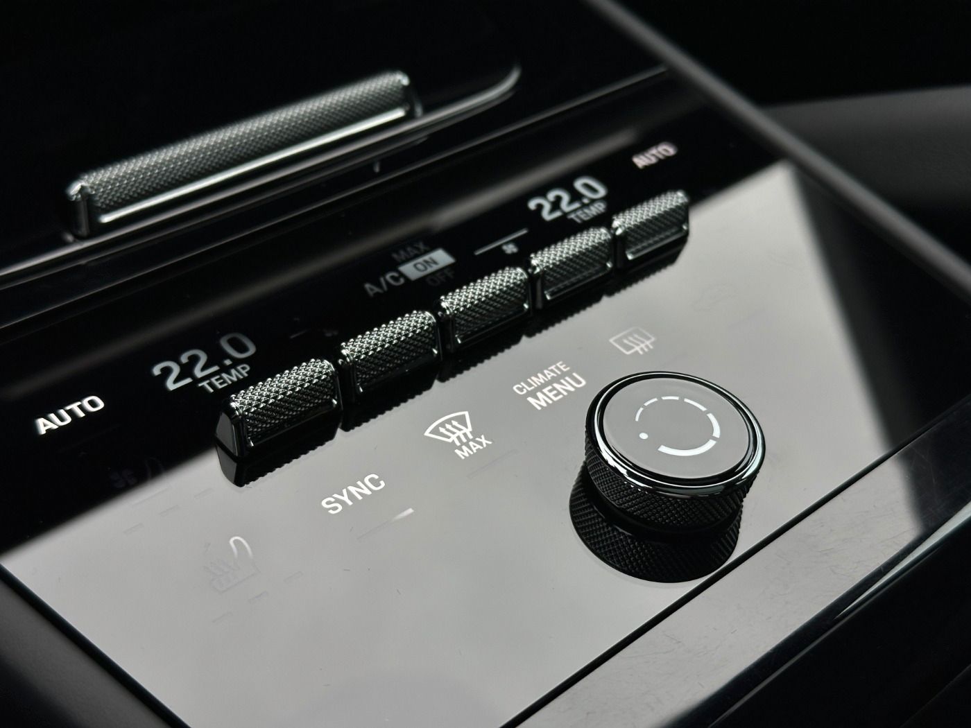 Porsche Cayenne E-Hybrid PANO BOSE Sportlenkrad