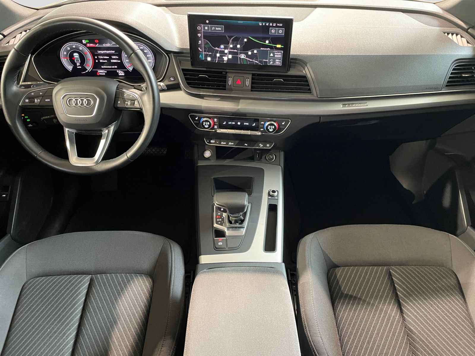Audi Q5 40 TFSI quattro S-trc advanced - Samsaru's Car Outlet