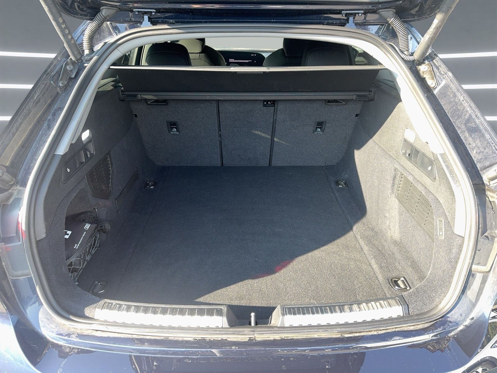 Audi A5 Avant TDI S line edition one Tech+ MATRIX AHK