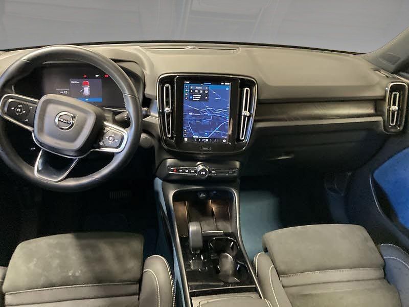 Volvo XC40 Kamera/ACC/AHK/AUT/KeyLess/LED/RFK/SHZ/WPU