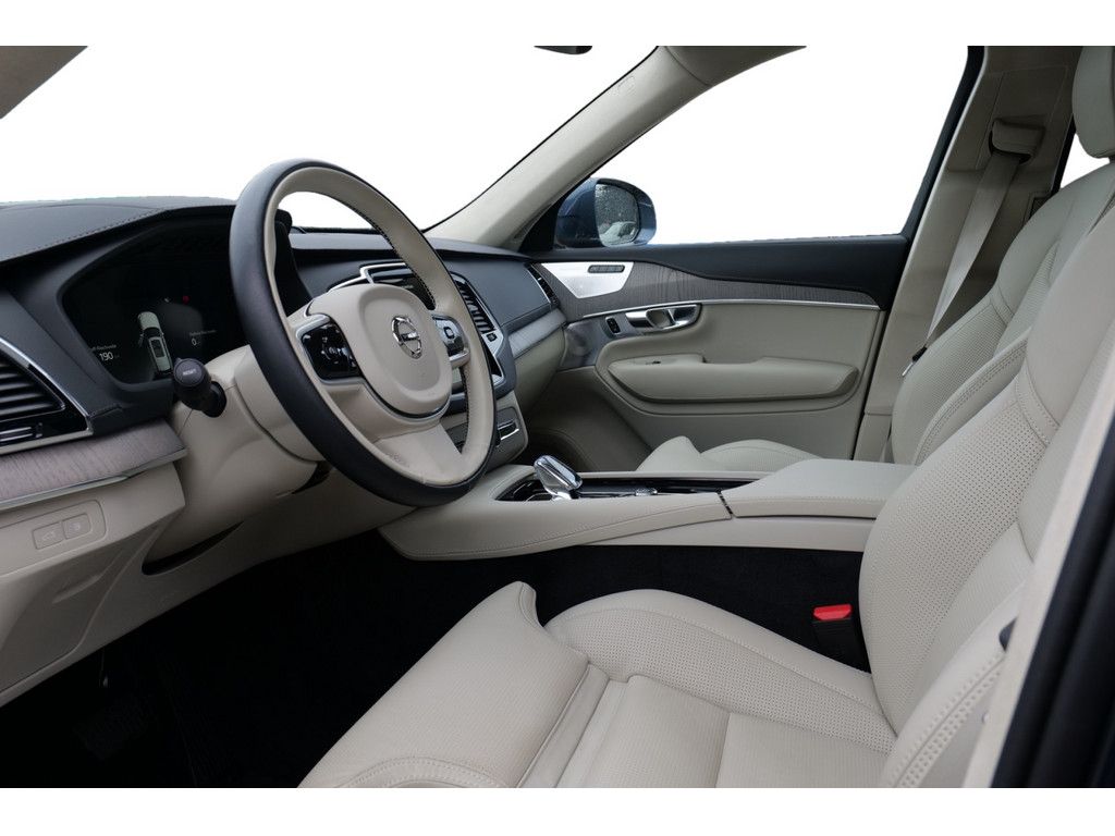 Volvo XC90 T8 Ultra Bright Recharge Plug-In Hybrid AWD