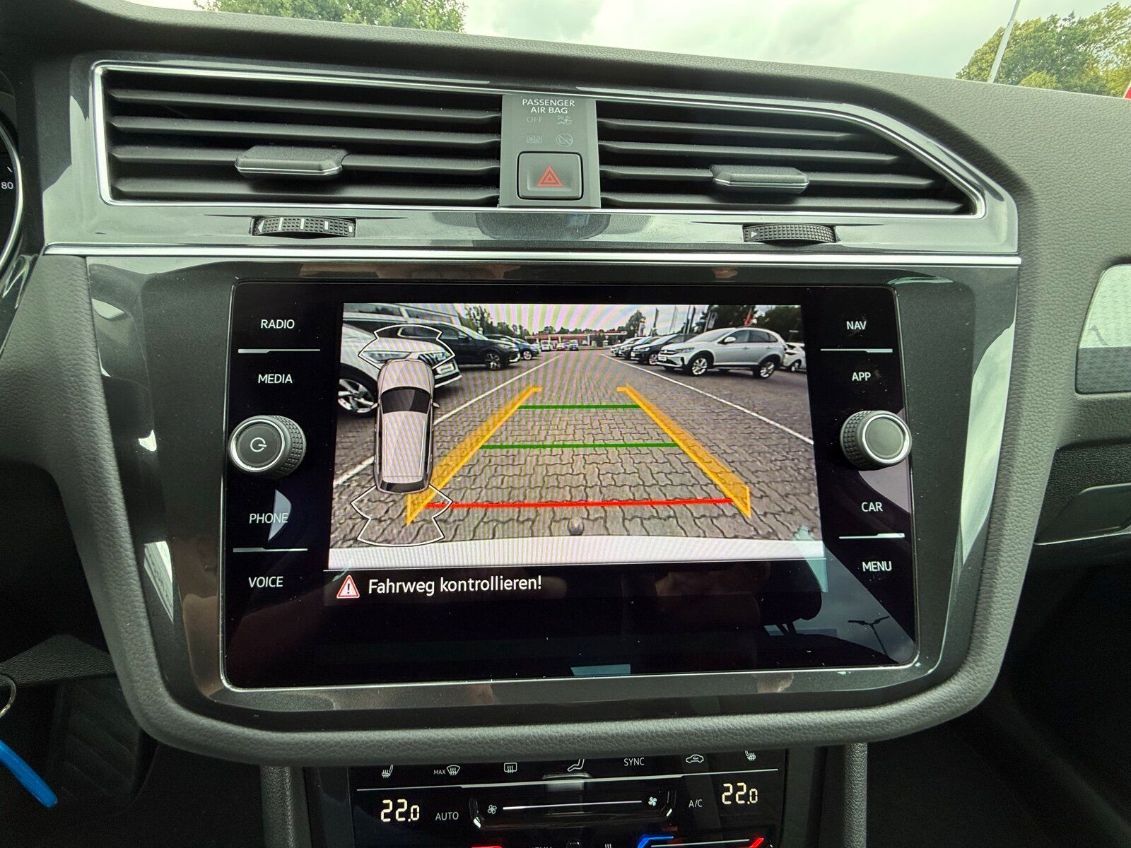 Volkswagen 1.5TSI Life - Samsaru's Car Outlet