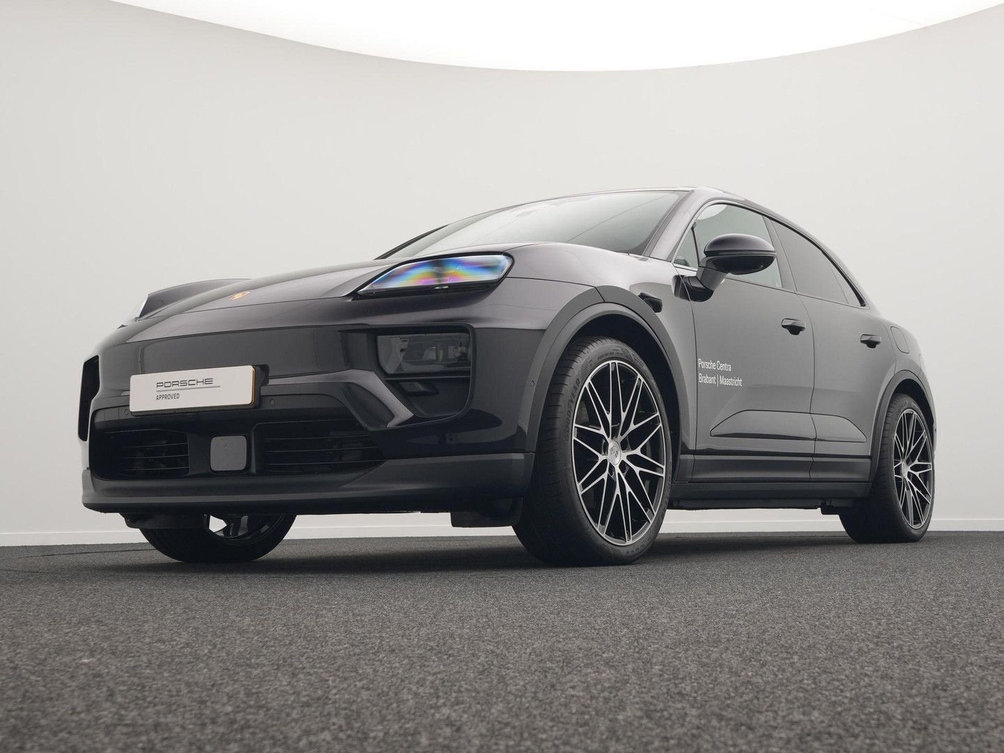 Porsche Macan 4