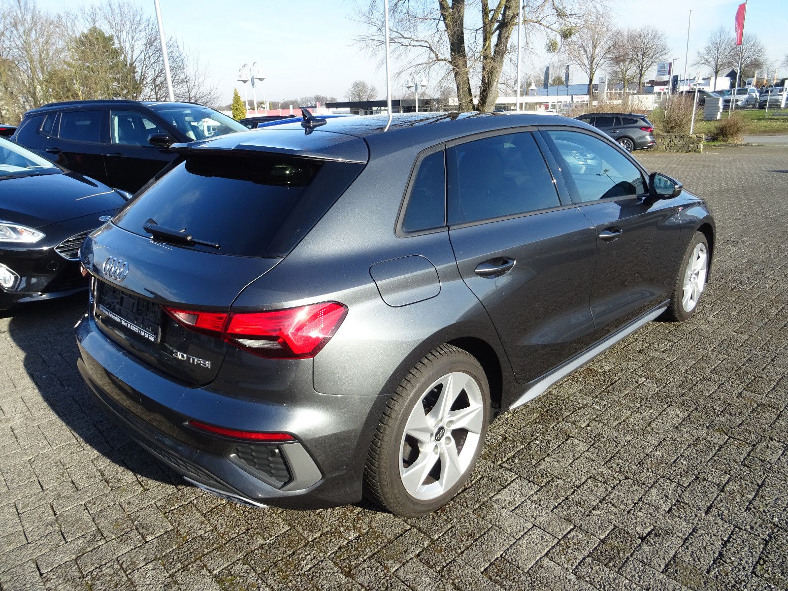 Audi A3 Sportback 30 TFSI S line - Samsaru's Car Outlet