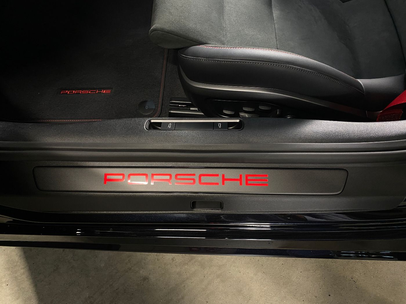 Porsche 992 (911) Carrera 4 GTS Cabrio | Liftsystem |