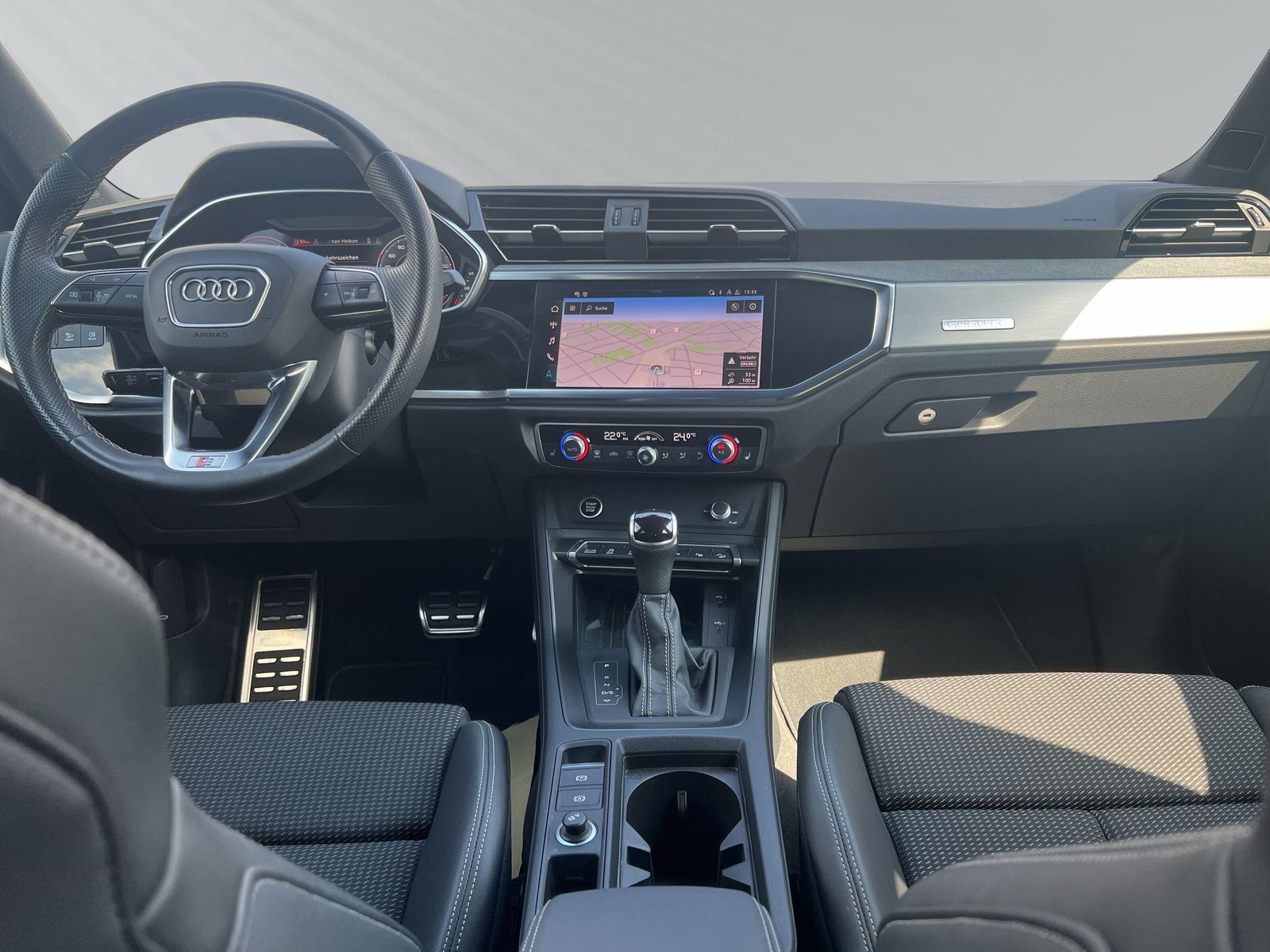 Audi Q3 Sportback S line 45TFSI quattro - Samsaru's Car Outlet