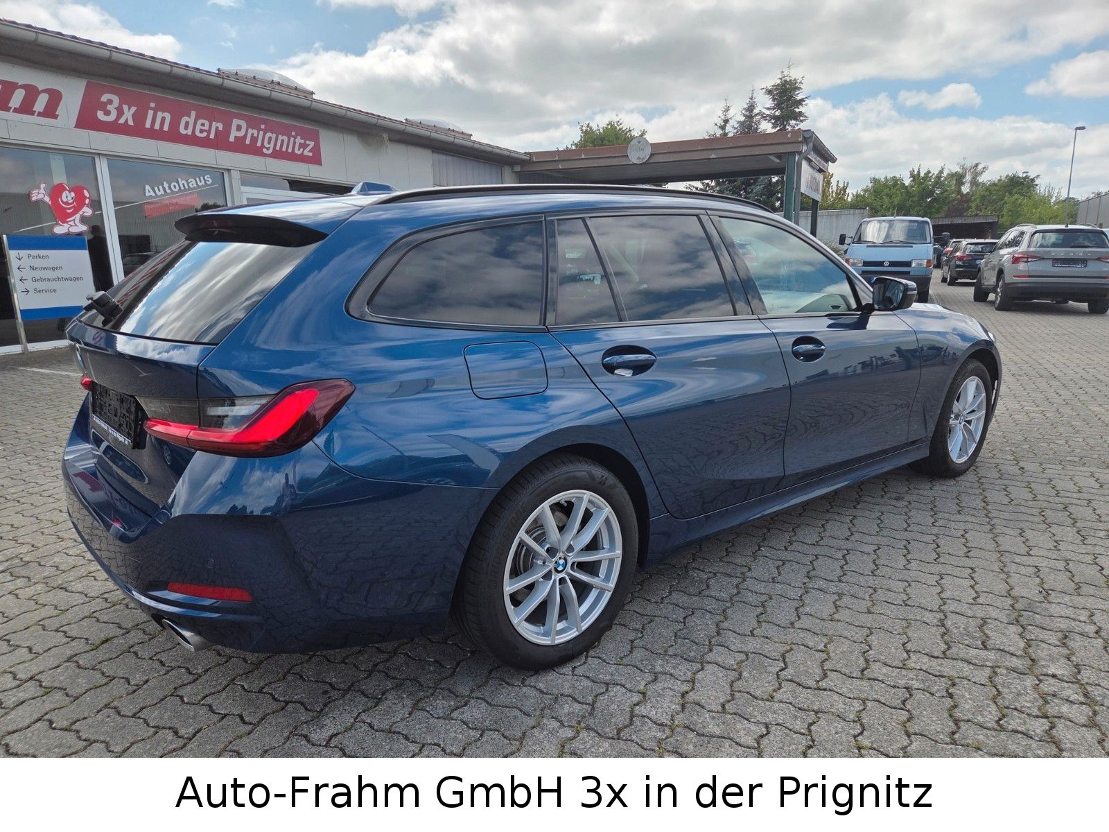 BMW 320 d xDrive - Samsaru's Car Outlet