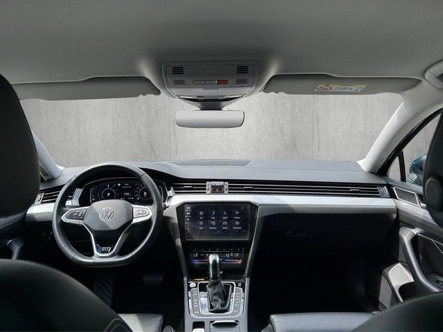 Volkswagen Passat Variant GTE 217PS DSG LEDER+IQ.Light +Kam