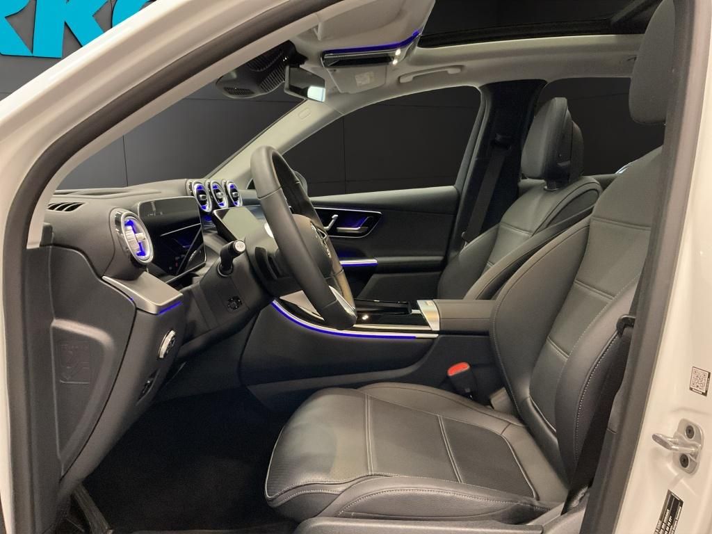 Mercedes-Benz GLC 300 e 4M AVANTGARDE PANORAMA DISTRONIC AHK