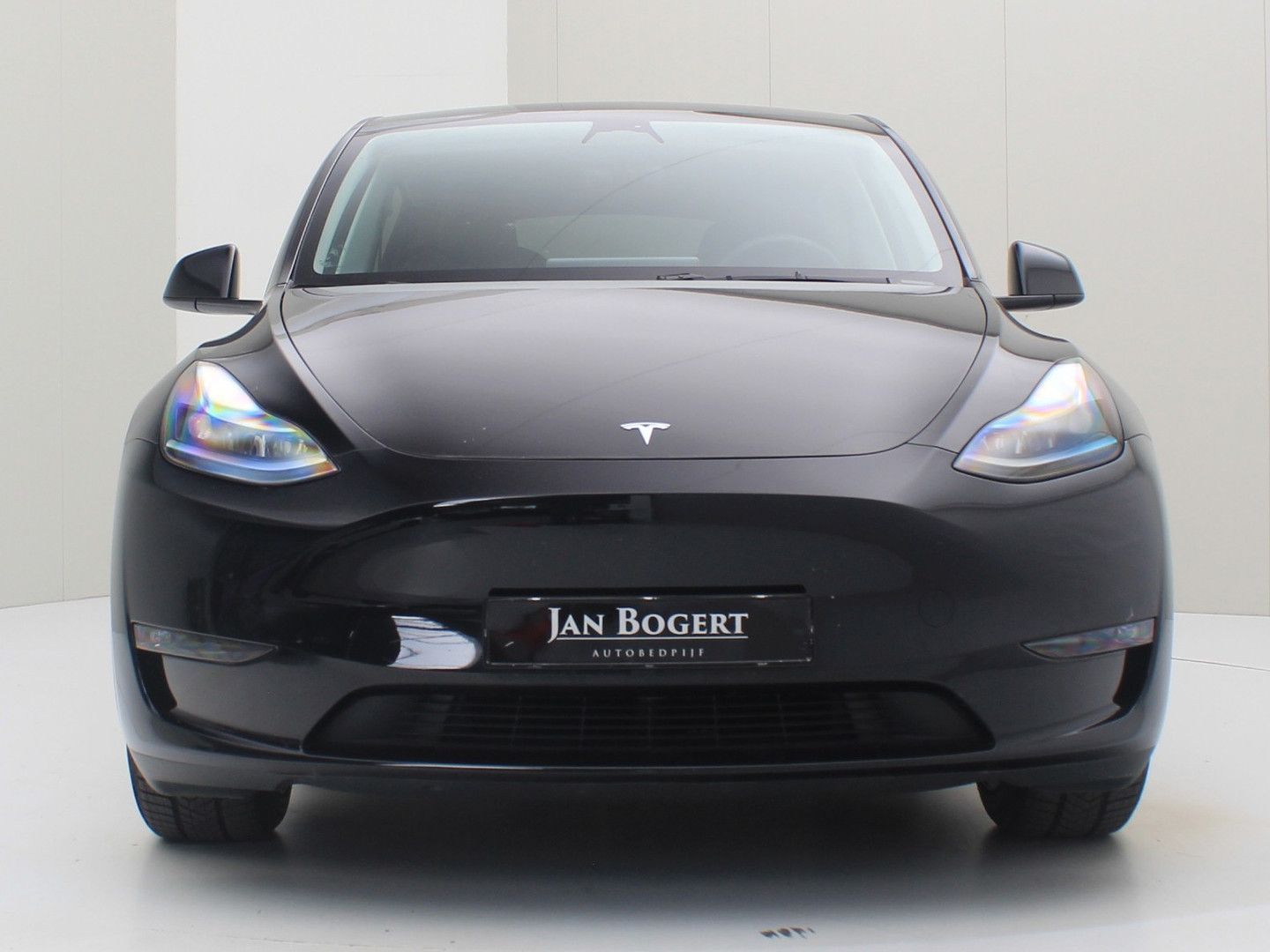 Tesla Model Y Long Range AWD 351pk [ AMD RYZEN+AUTOPIL