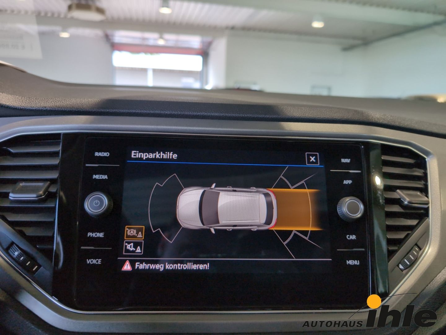 Volkswagen T-Roc Style 1.0 TSI - Samsaru's Car Outlet