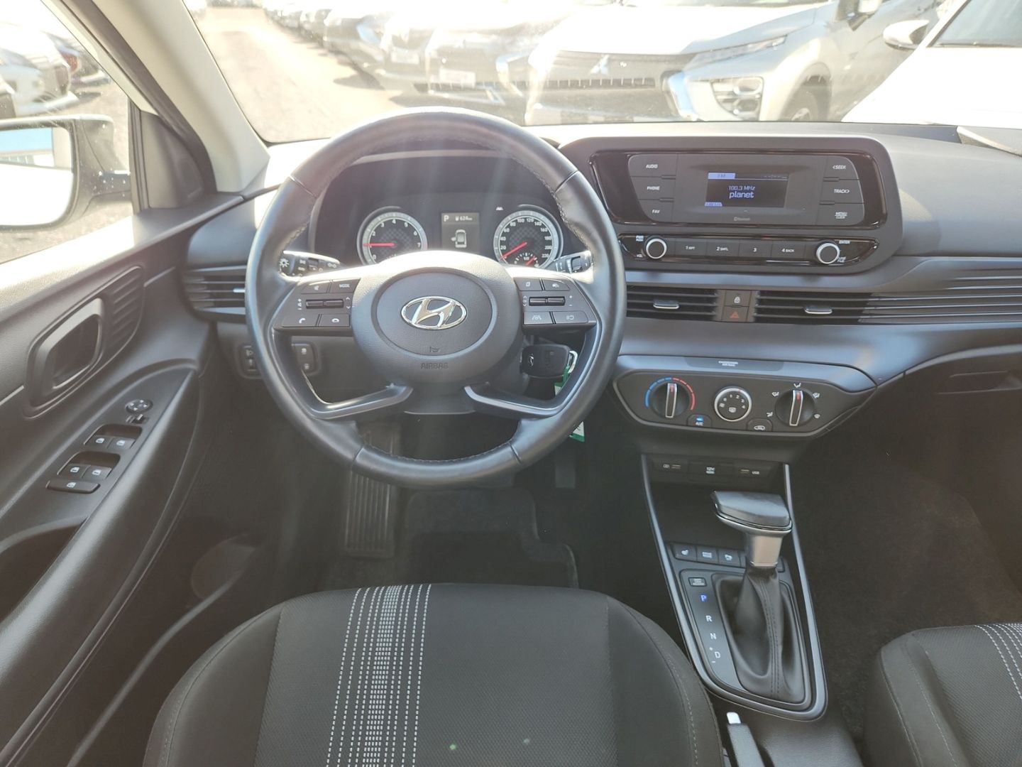 Hyundai BAYON Select Mild-Hybrid 2WD - Samsaru's Car Outlet