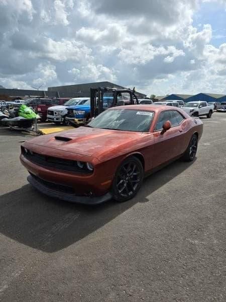 Dodge Challenger 3.6 303 ps
