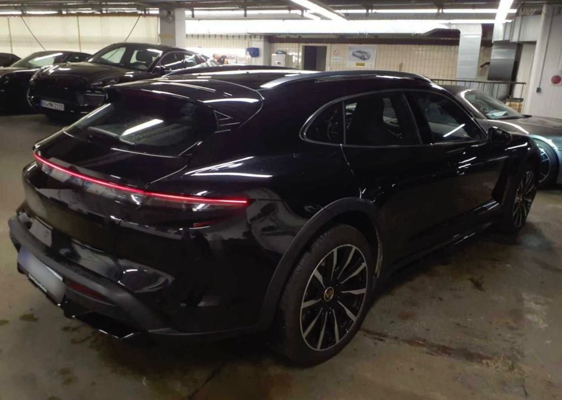 Porsche Taycan Cross Turismo Turbo+Pano+Alu 21"+PSCB+SCP