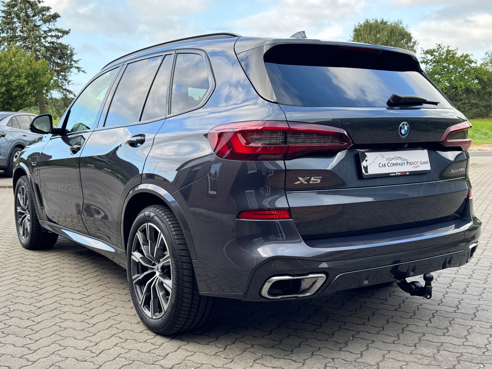 BMW X5 xDrive45e M-SPORT,AHK,PANO,NIGHTVI,DAP,P+,B&W