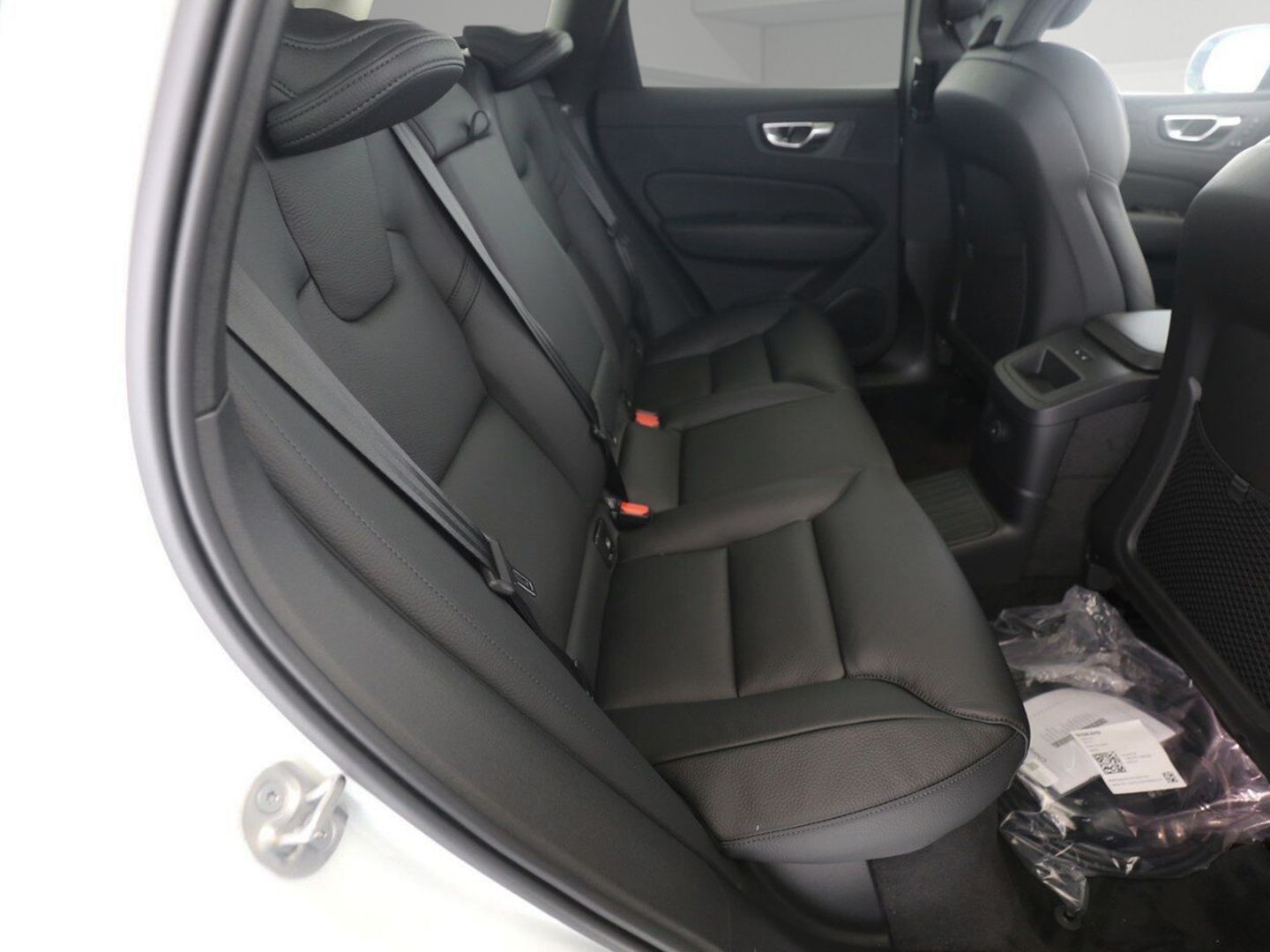 Volvo XC60 T6 Plus Dark Recharge Plug-In Hybrid AWD el