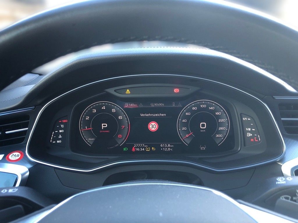 Audi A6 Avant 45 TFSI quattro S tronic - Samsaru's Car Outlet