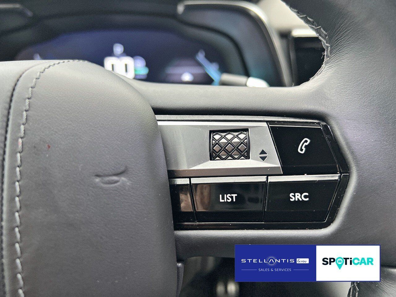 DS Automobiles DS 7 E-Tense 300 Hybrid Rivoli (EU6d) GJR