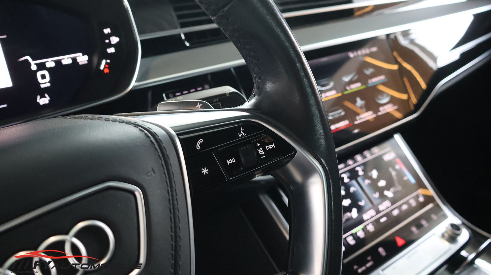 Audi A8 50 TDI quattro S Line* AHK* Head Up* St. Heiz