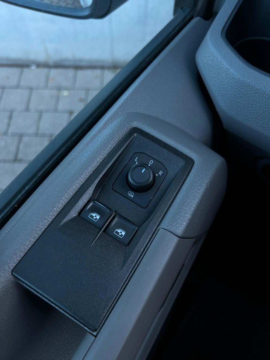 Volkswagen Crafter Kasten Kasten 35 lang Hochdach FWD