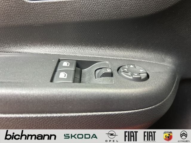 Opel Corsa-e Corsa e - Samsaru's Car Outlet