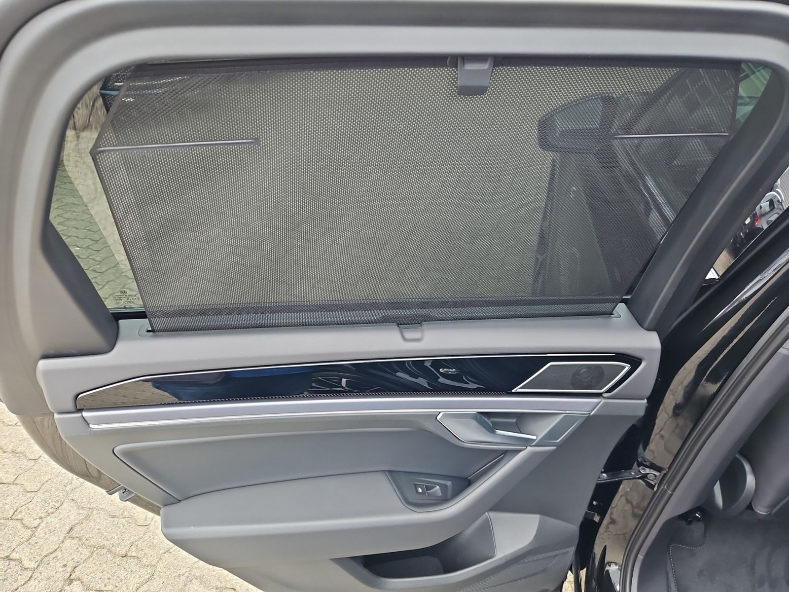 Volkswagen Touareg R-Line Black Style 3.0 TDI 4Motion AHK N