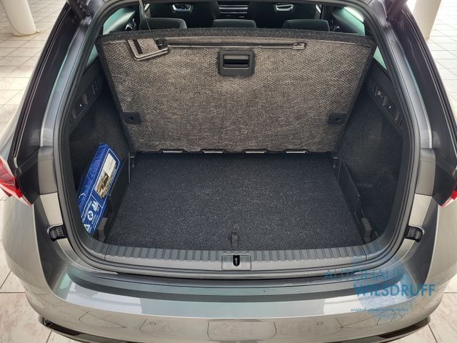 Skoda Octavia Combi RS 2.0 TSi - Samsaru's Car Outlet