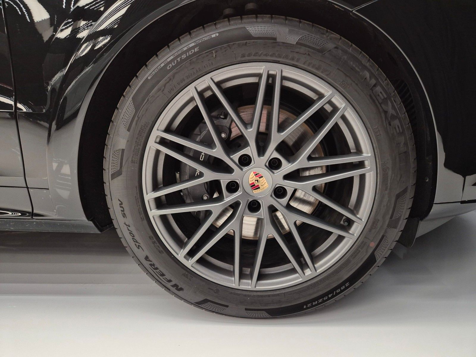 Porsche Cayenne Coupe E-Hybrid