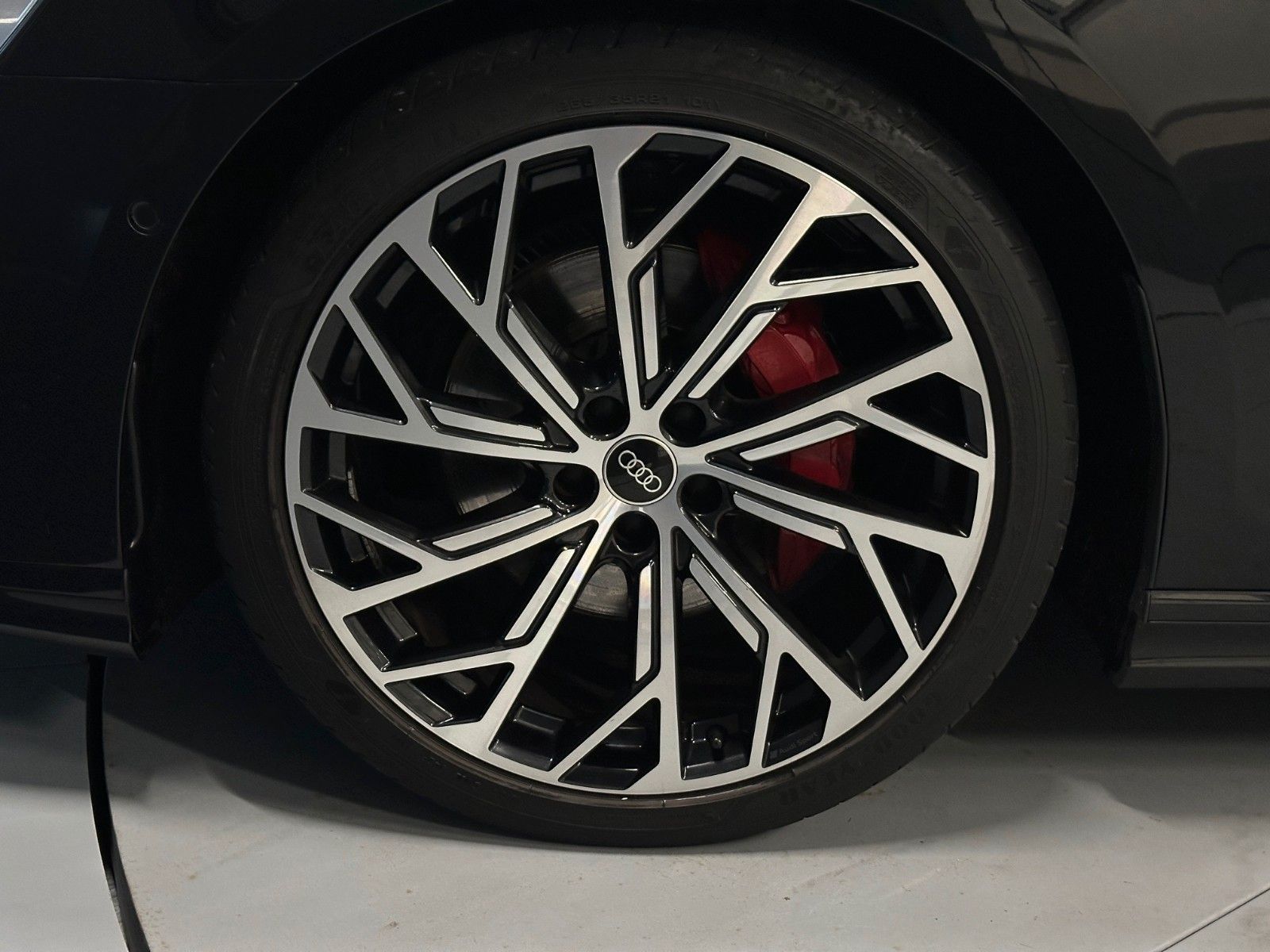 Audi A8 50 TDI quattro S-Line - Samsaru's Car Outlet