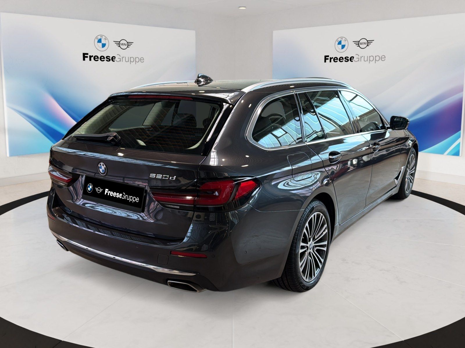 BMW 520d Touring Luxury Line Luxury Line | AHK Laser
