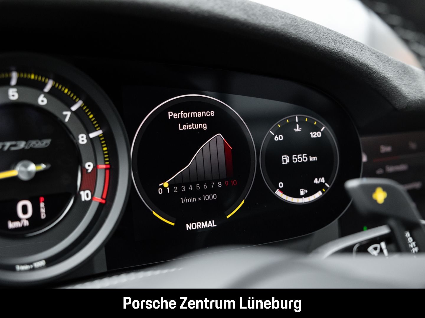 Porsche 992 911 GT3 RS - Samsaru's Car Outlet