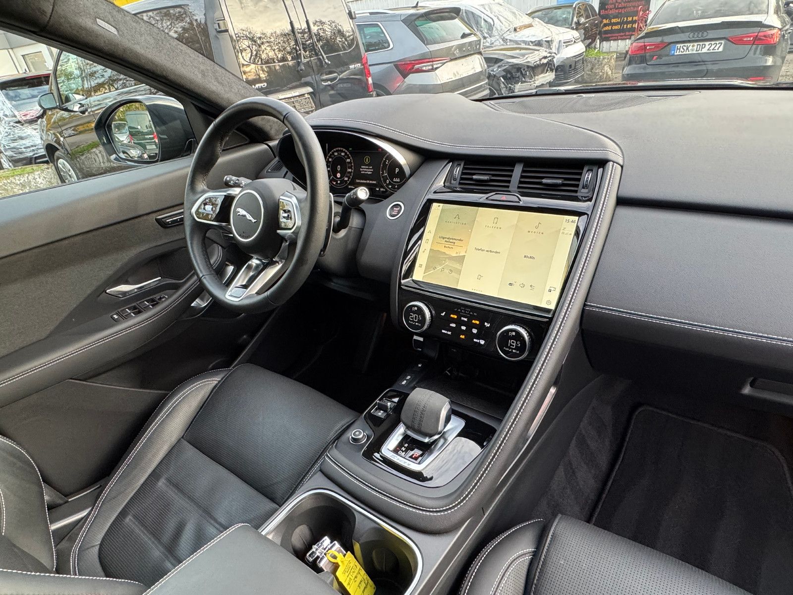 Jaguar E-Pace E-PACE R-Dynamic HSE AWD