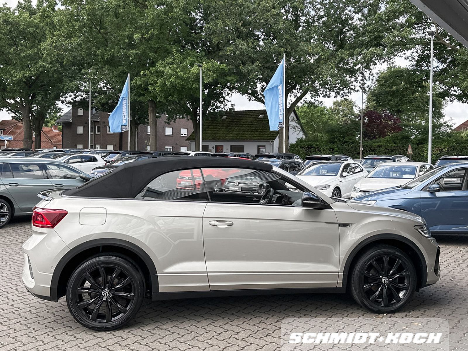 Volkswagen T-Roc R-Line 1.5 TSI - Samsaru's Car Outlet