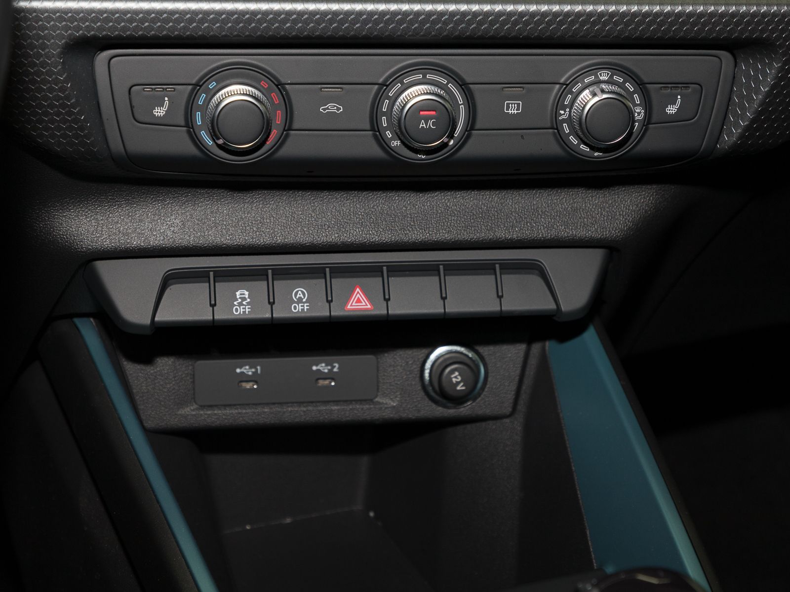 Audi A1 Sportback 25 TFSI ADVANCED - Samsaru's Car Outlet