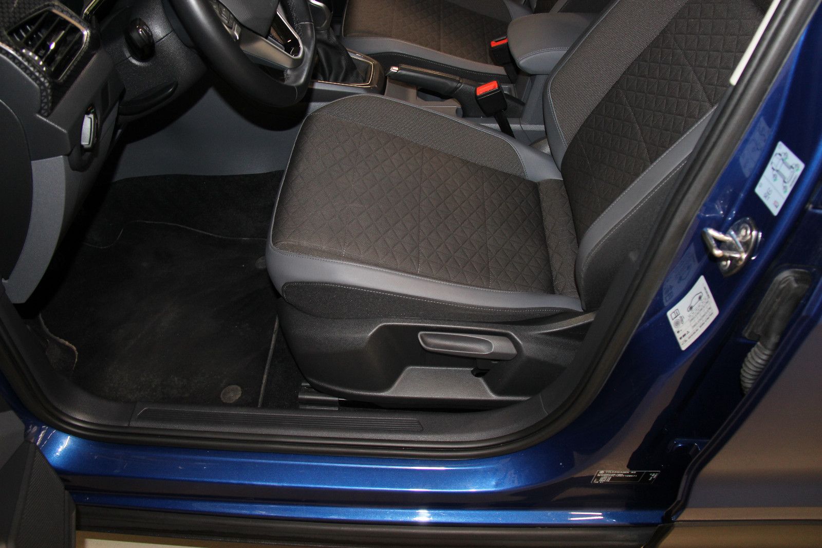 Volkswagen T-Cross Style - Samsaru's Car Outlet
