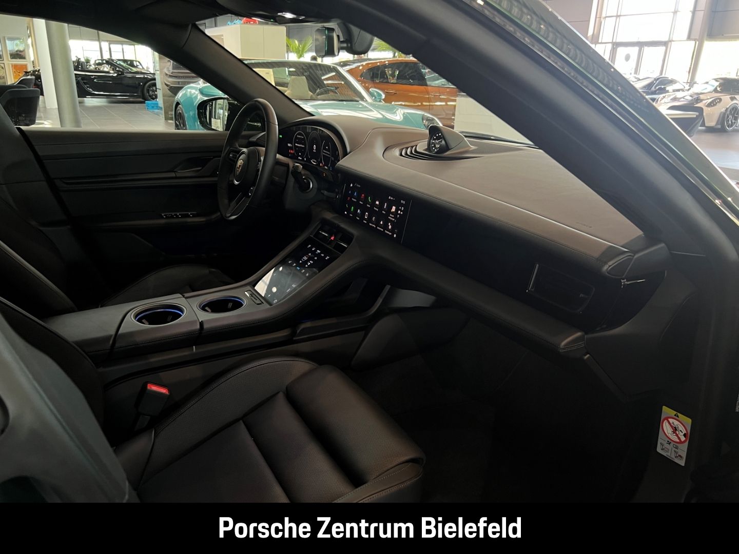 Porsche Taycan 4 Cross Turismo BOSE LED-Matrix Panorama
