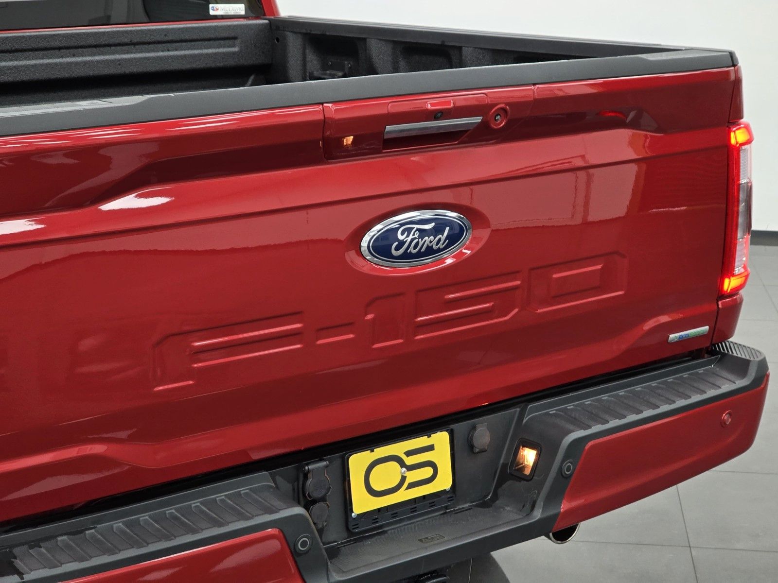 Ford F 150 Lariat - Samsaru's Car Outlet