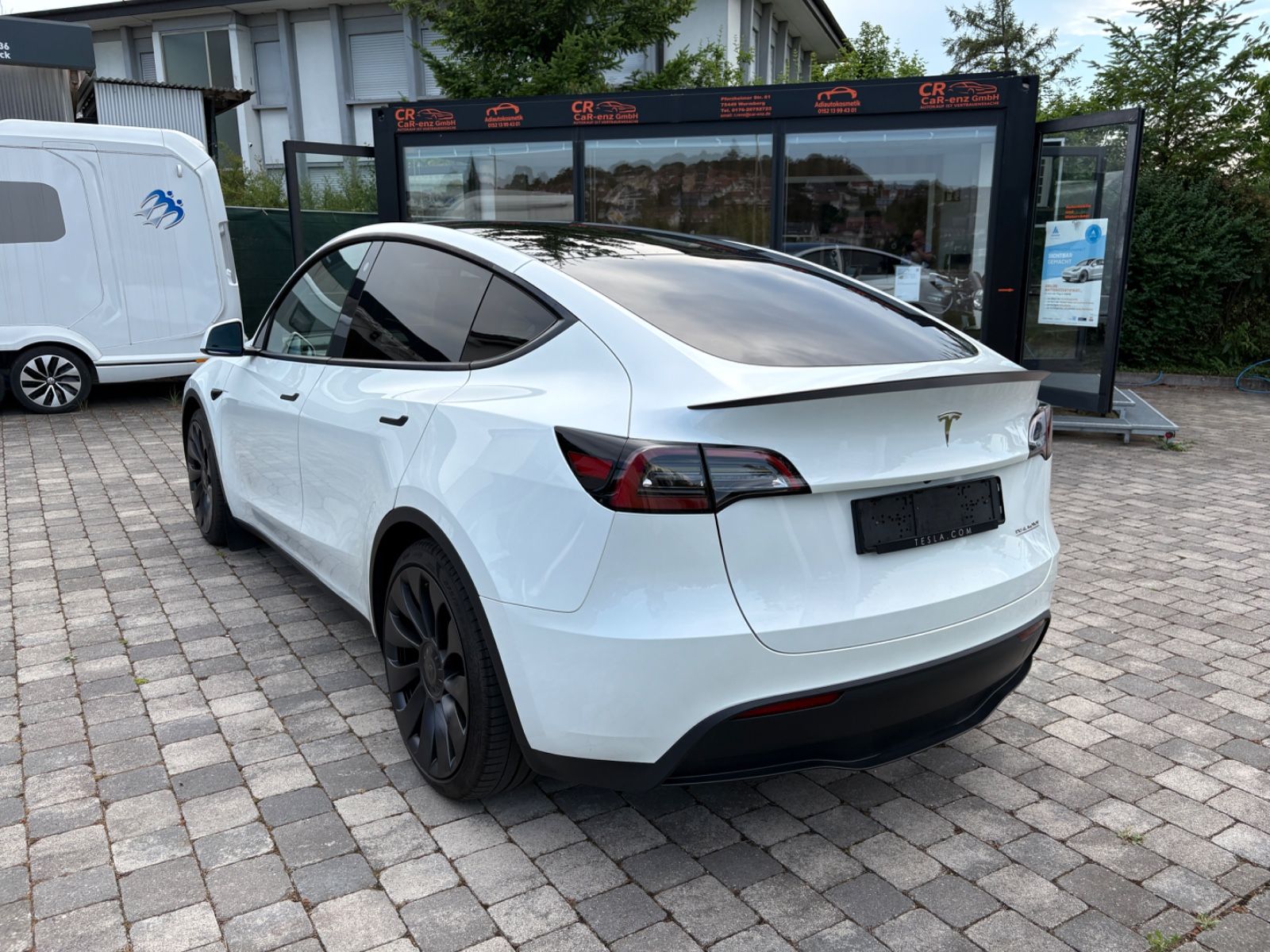 Tesla Model Y Performance Dual AWD