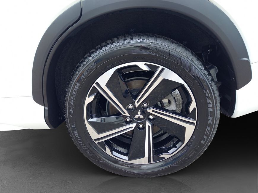 Mitsubishi Eclipse Cross Plug-In Hybrid 4WD Select