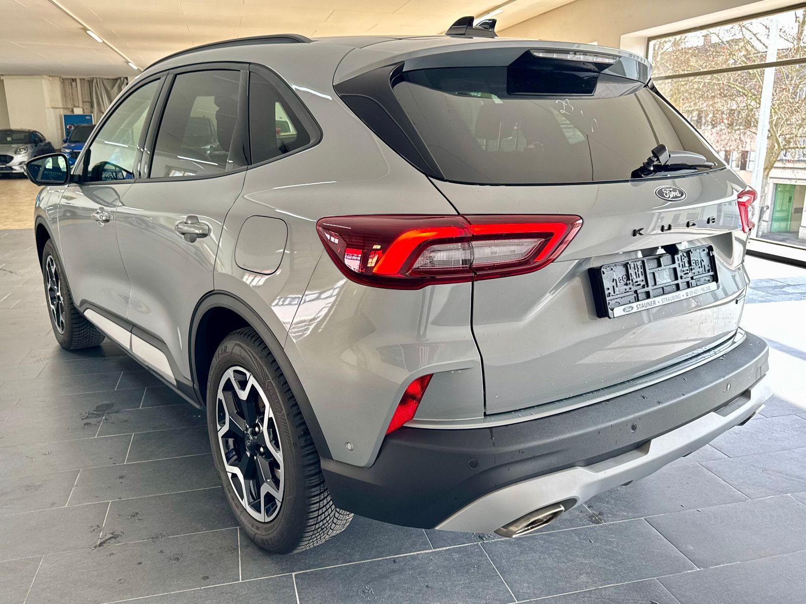 Ford Kuga 2.5 Duratec PHEV Active X*ACC*360°*NAVI*SHZ