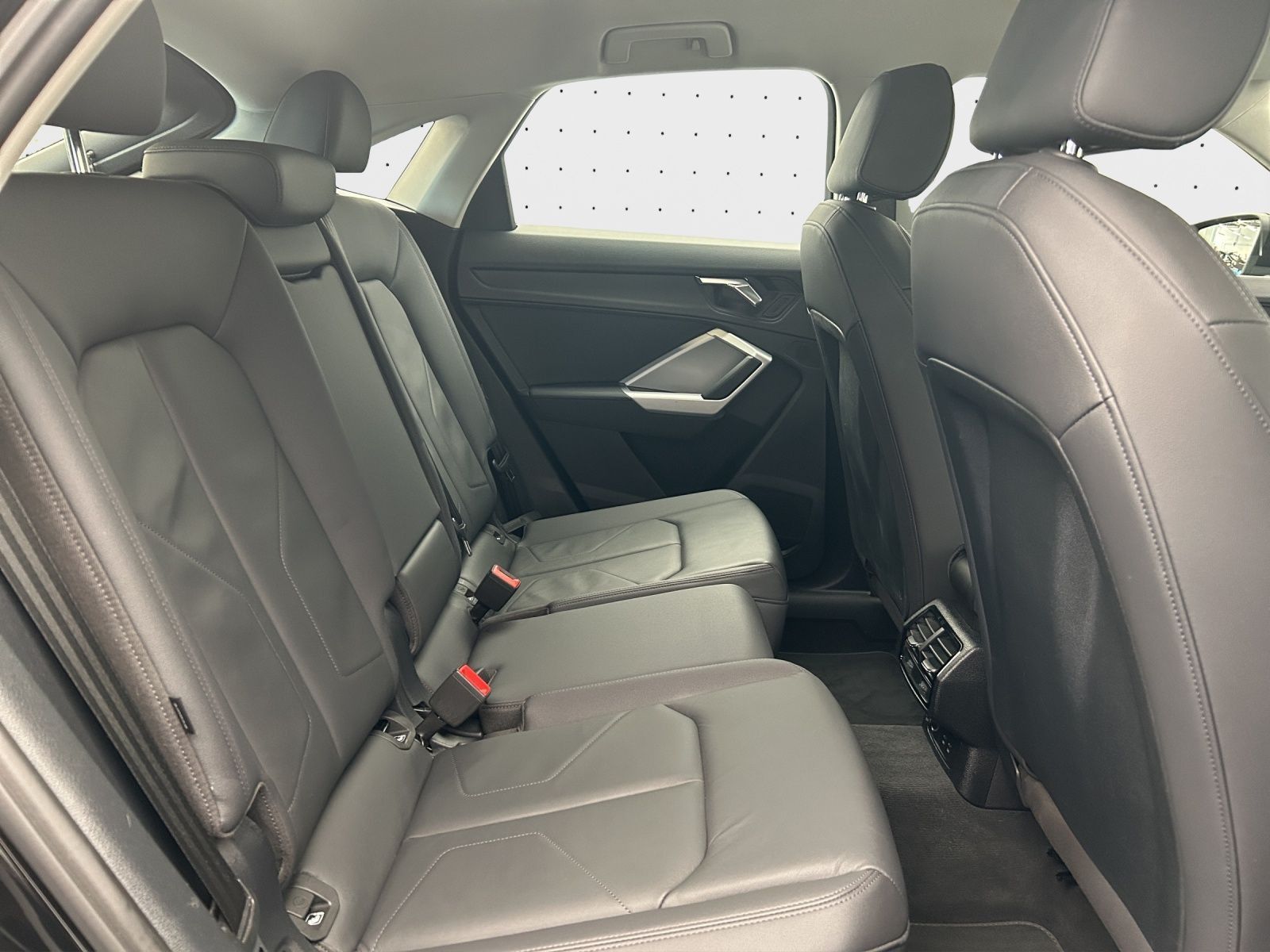 Audi Q3 Sportback 40 TDI qu S line - Samsaru's Car Outlet