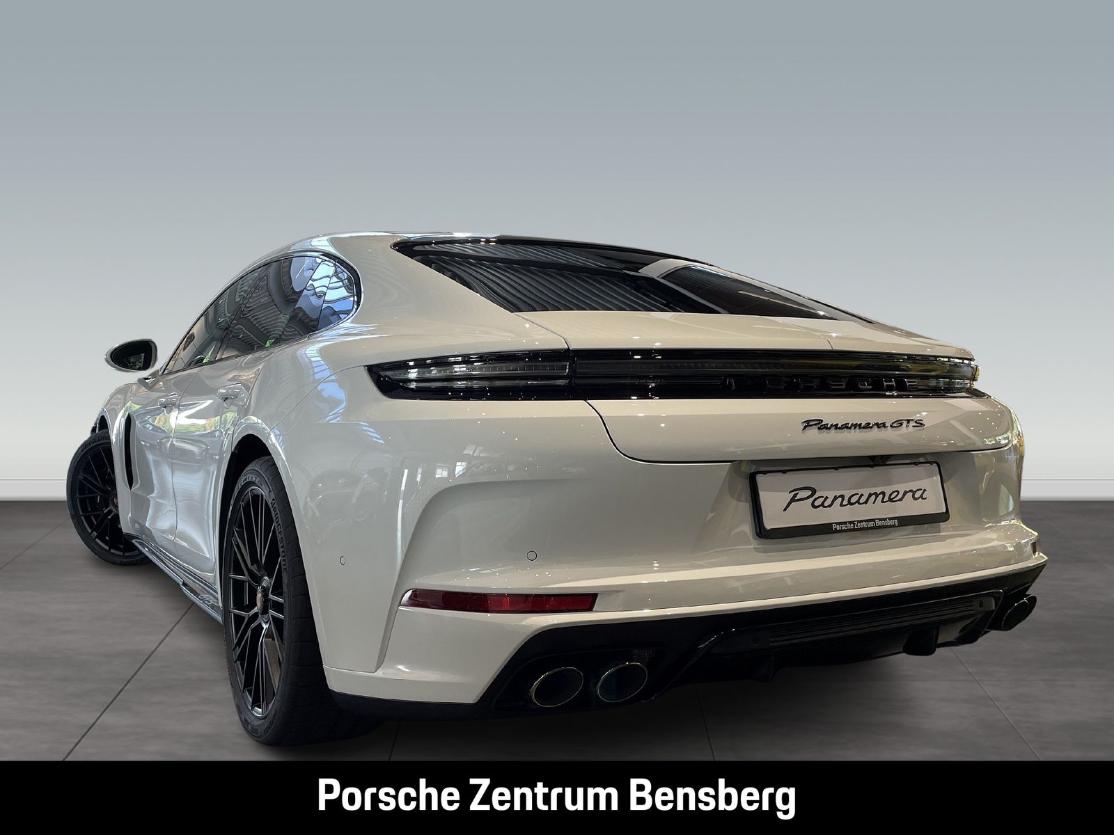 Porsche Panamera GTS