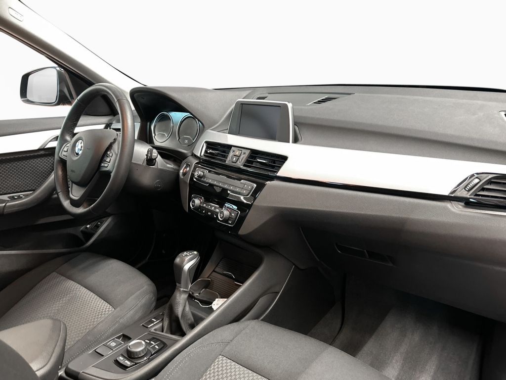 BMW X1 xDrive25e Advantage - Samsaru's Car Outlet